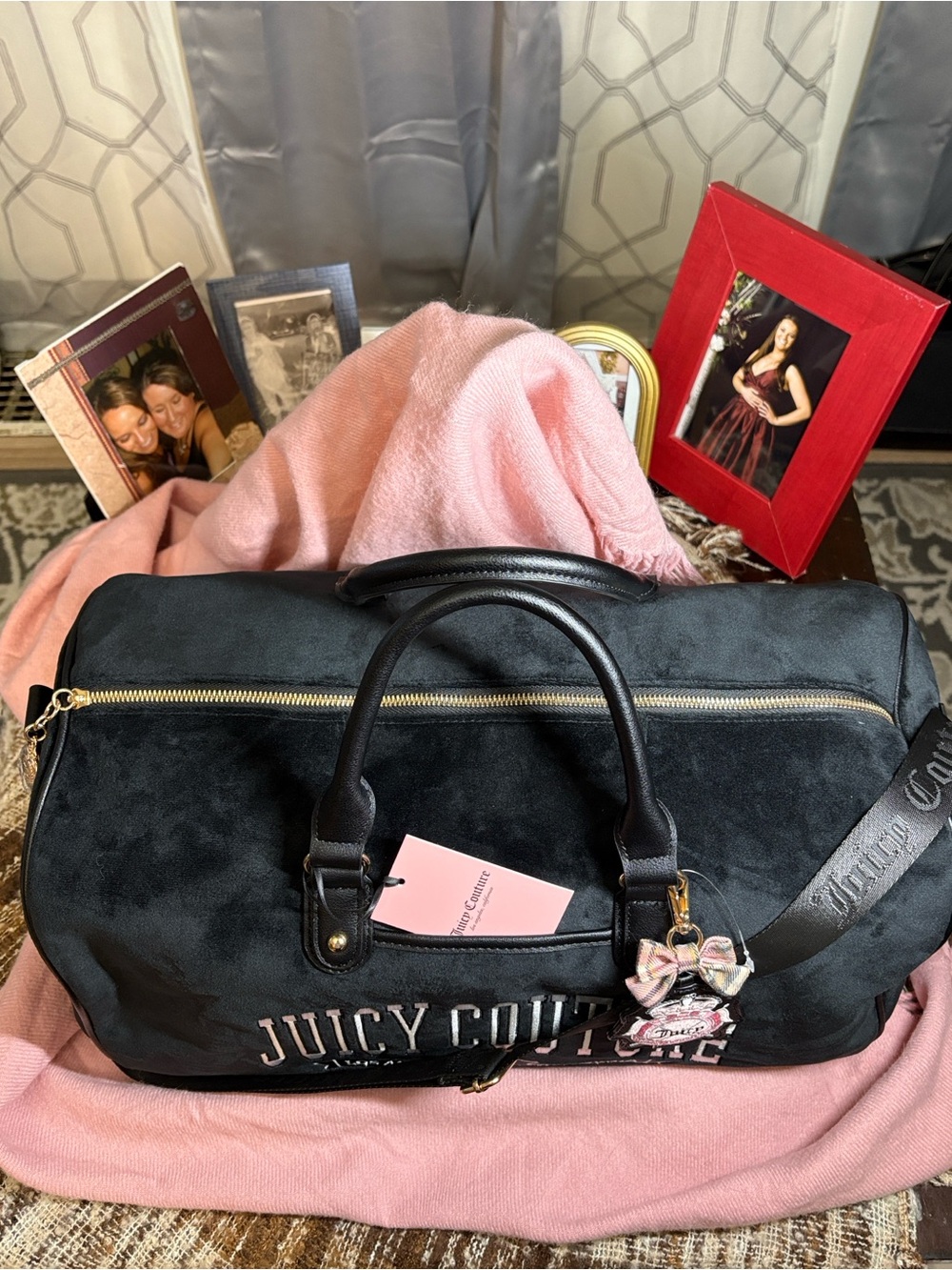 NWT Juicy Couture Black Velvet Weekender Boston Bag Adjustable Strap 19x10 - Picture 11 of 16